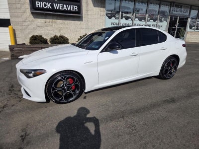 2022 Alfa Romeo Giulia Veloce AWD