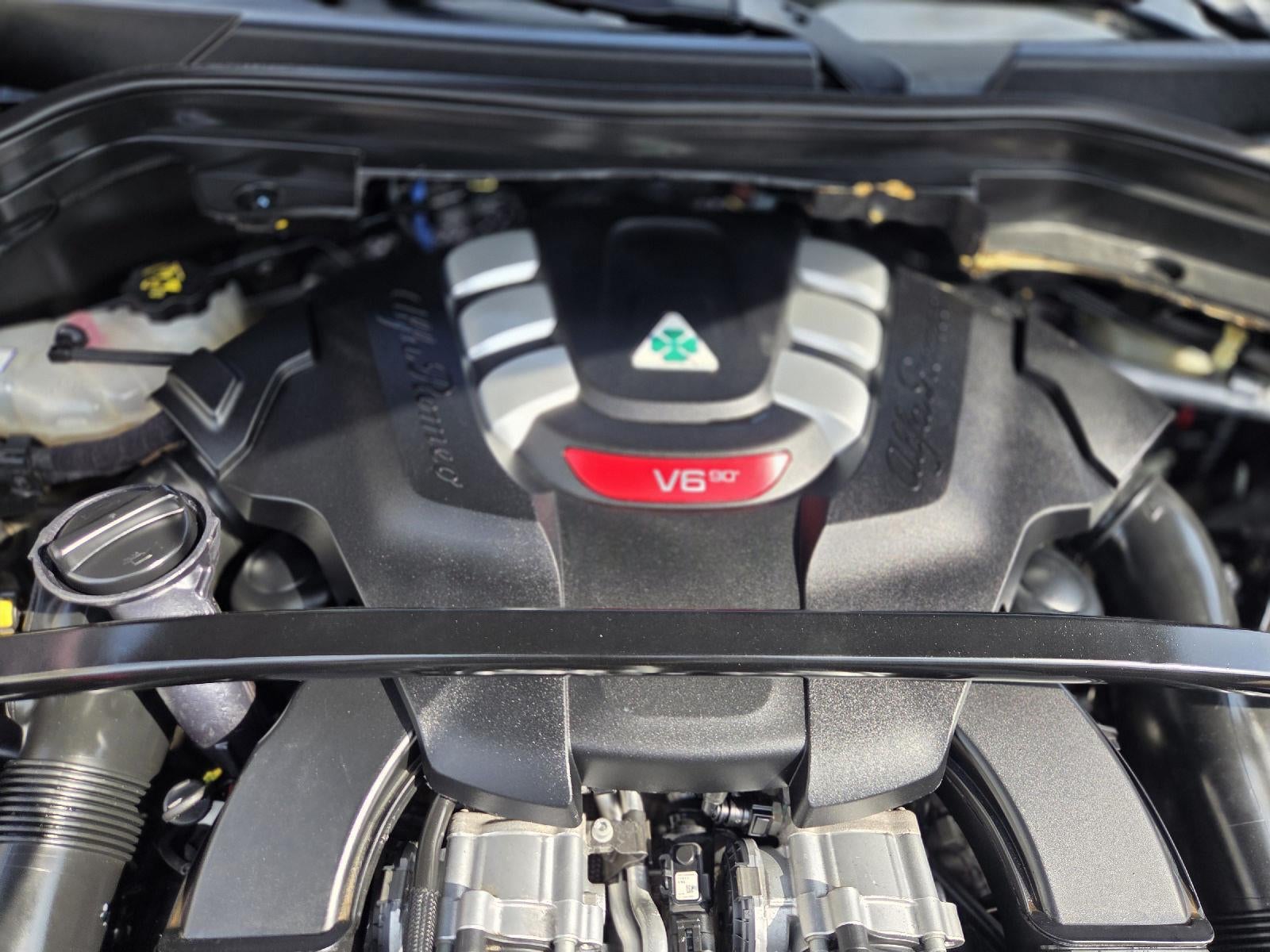 2018 Alfa Romeo Stelvio Quadrifoglio AWD